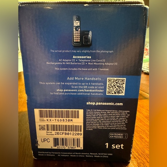 Panasonic cordless phone with base, model KX-TGD830. New in box. - Picture 4 of 9